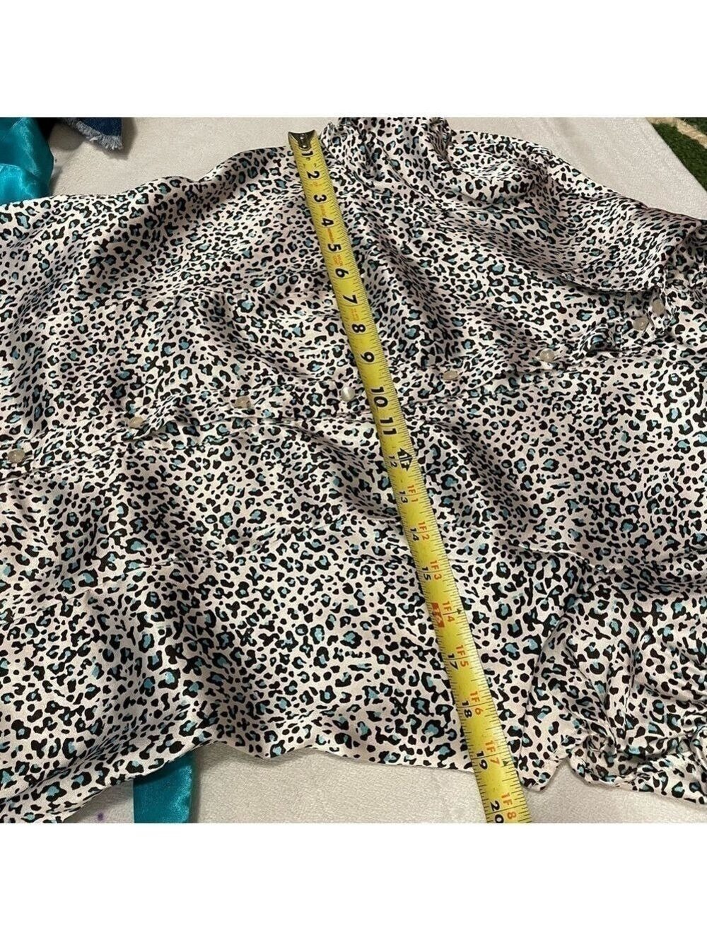 Heart Soul Y2K Leopard Print Puff Sleeve Satin Tie Blouse Size Large - Picture 11 of 14